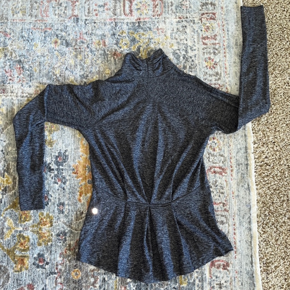 Lululemon Long Sleeve/Jacket